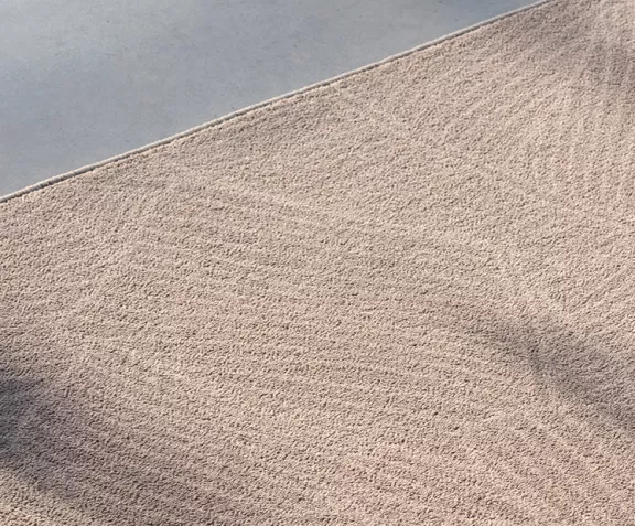 Take Care of your Rugs and Carpets with Sit-In - 1 Learn more about the properties of Sit-In carpets and how to care for and clean them. We provide Stain-resistant and easy-to-clean carpets. - 1