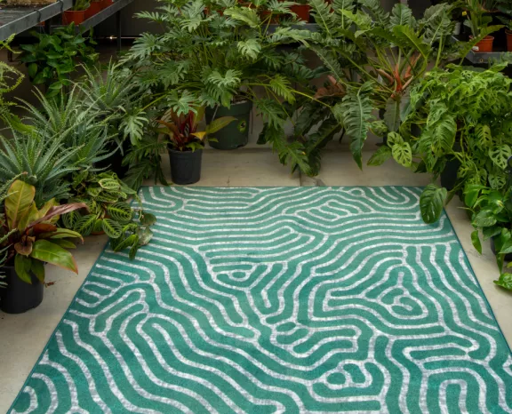 Sit-In: We care for the environment - 2 Sit-In carpets are good for the planet: from sustainable raw materials to reducing water in production. Take care of the planet. - 2