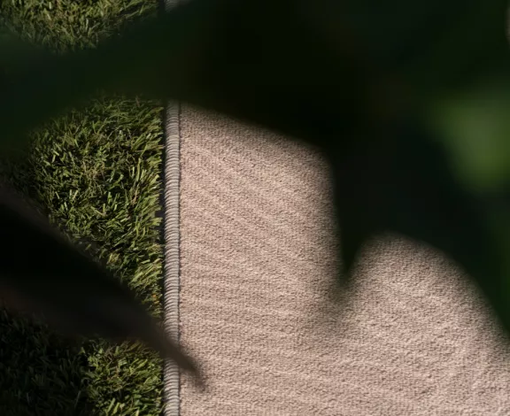 Nachhaltige Technologie fuer unseren Produkte - 1 In Sit-In setzen wir auf innovative und nachhaltige Technologien. Diese ermöglichen es uns, die Umwelt zu schützen und die Auswirkungen unserer Aktivitäten zu verringern. - 1