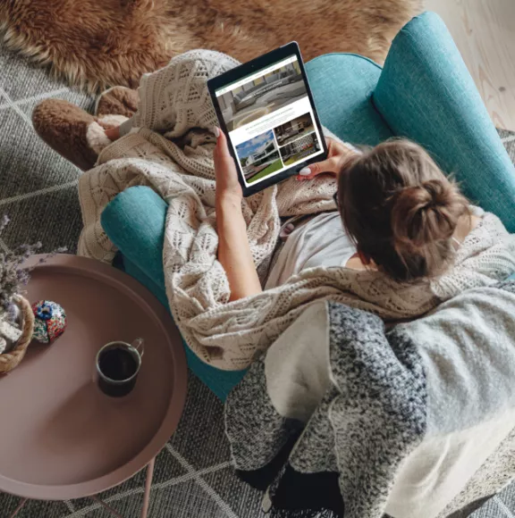 Sit-In - Luxury rugs and sustainable artificial grass - 10 Sit-In is specialized in the production and sale of luxury rugs Made in Italy and artificial grass for gardens and internal spaces. - 10